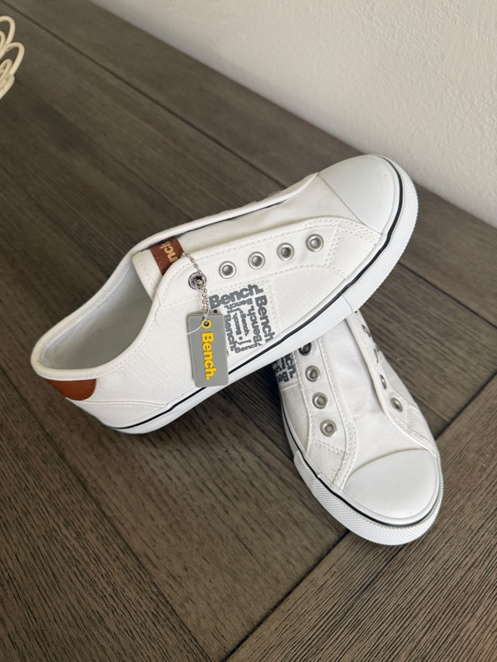 Bench White Canvas Kids Slip-On Sneakers with Brown Heel Tab